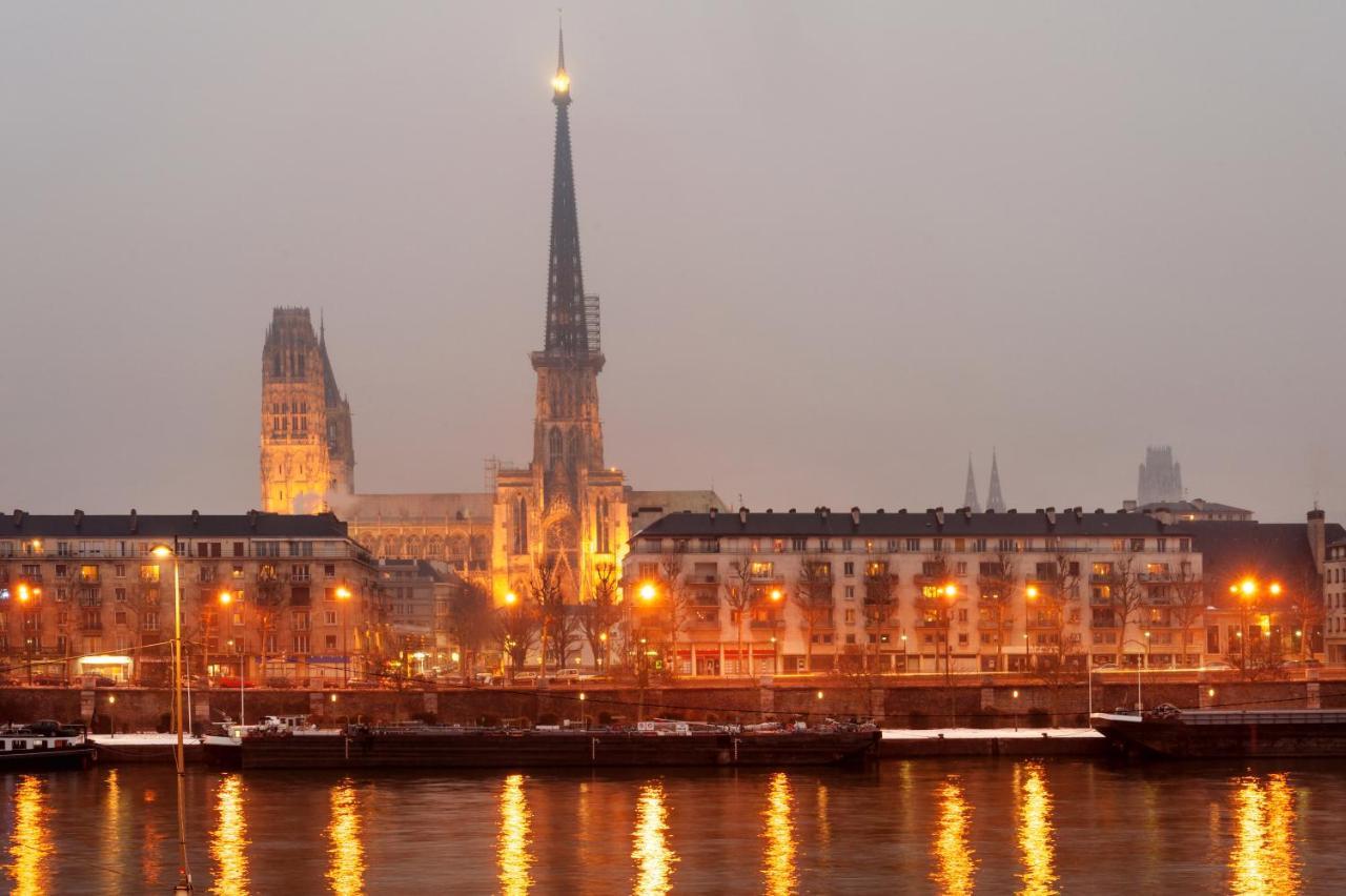 Kyriad Rouen Nord - Mont Saint Aignan ภายนอก รูปภาพ