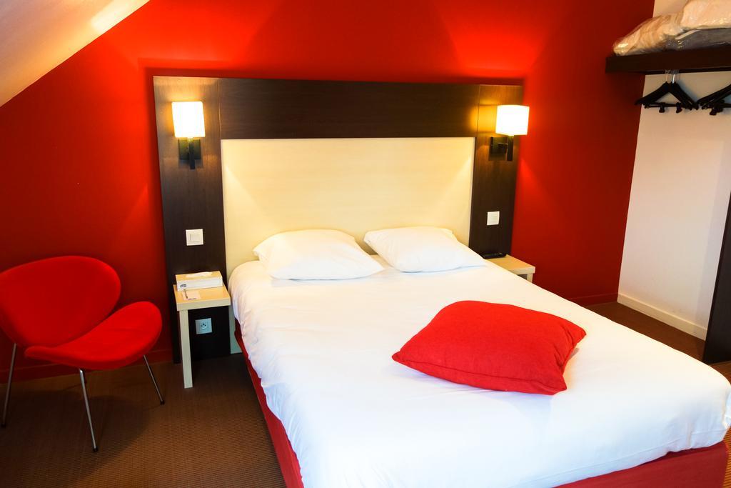 Kyriad Rouen Nord - Mont Saint Aignan ภายนอก รูปภาพ