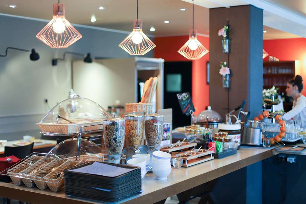 Kyriad Rouen Nord - Mont Saint Aignan ร้านอาหาร รูปภาพ